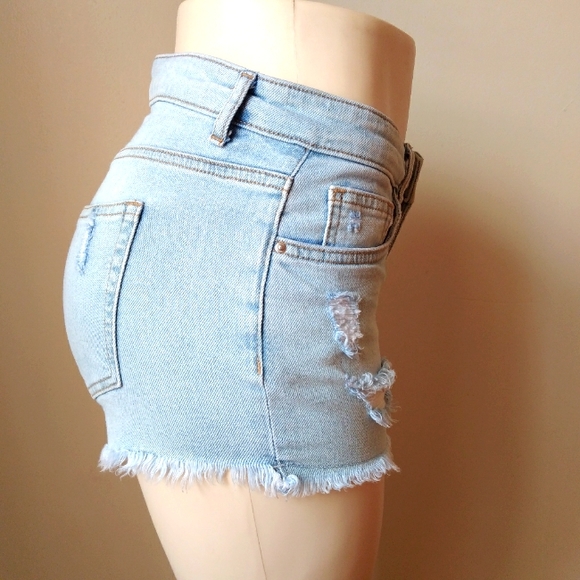 H&M Distress Denim Shorts - Picture 3 of 10